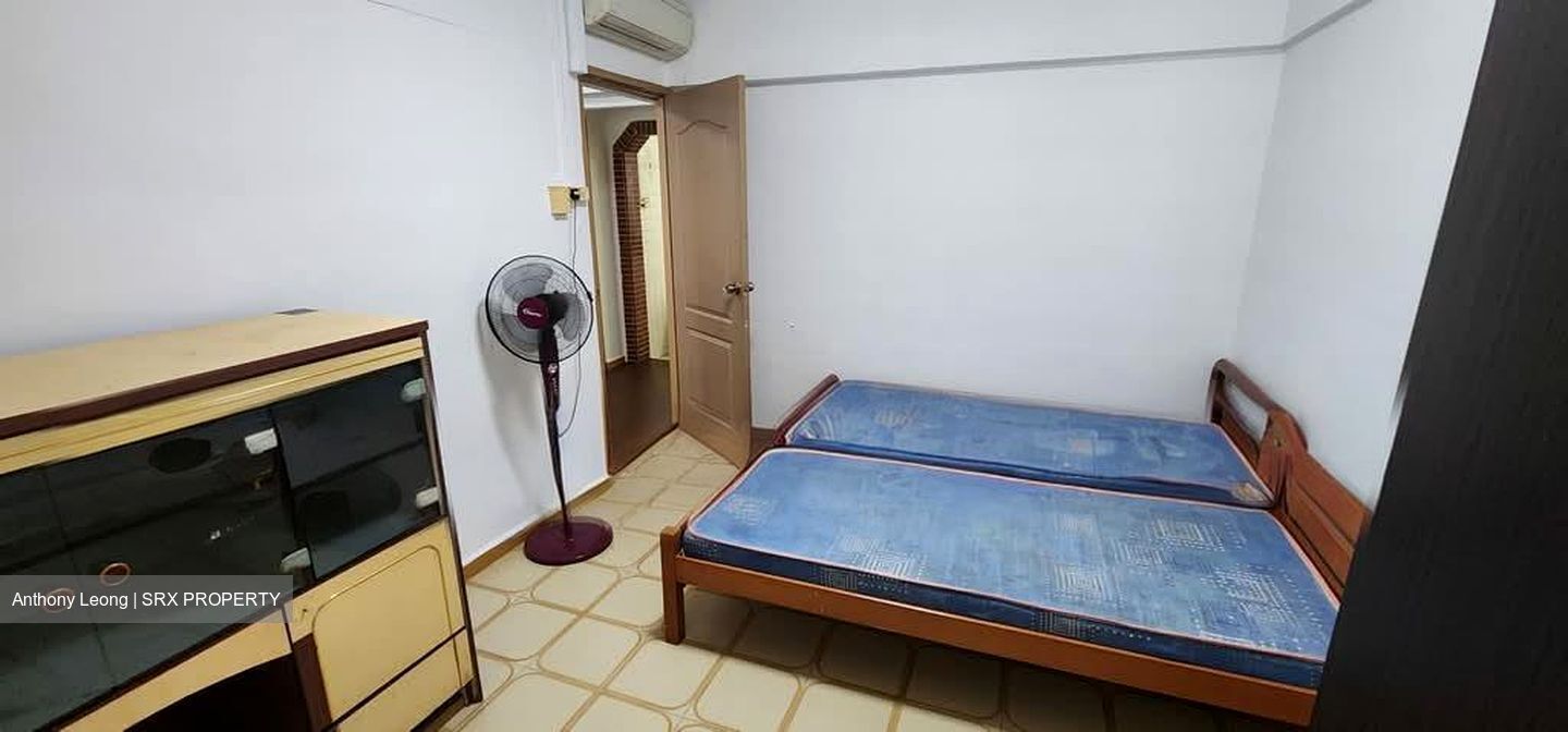 Blk 284 Tampines Street 22 (Tampines), HDB 3 Rooms #563498751